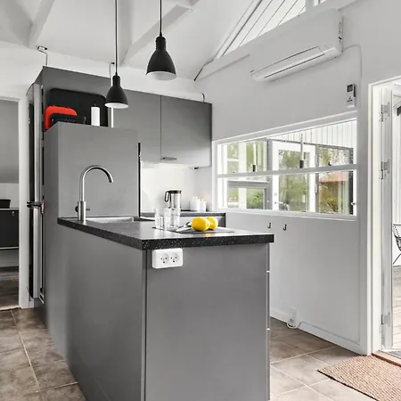 בית נופש 2 Bedroom In Karrebæksminde