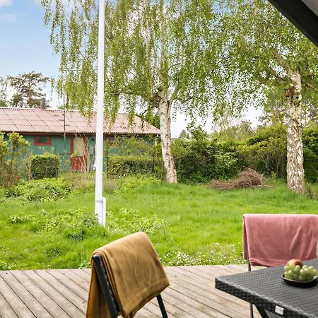 2 Bedroom In Karrebæksminde